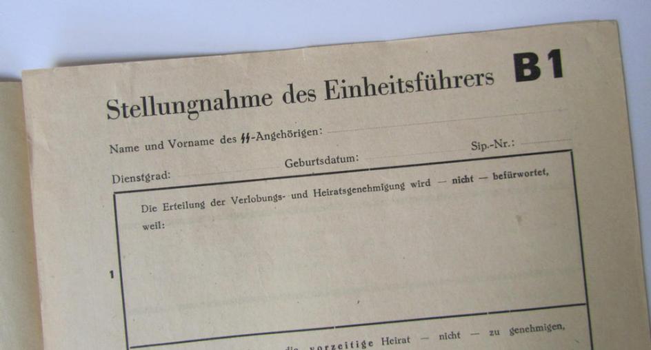 Neat - and never before encountered! - SS- (ie. 'Waffen-SS'-related-) 'file' (ie. 'Fragenbogen') as was intended for the: 'Rasse u. Siedlungshauptamt' ('R.u.S.') that comes in an overall very nice (ie. non-filled-in-), condition