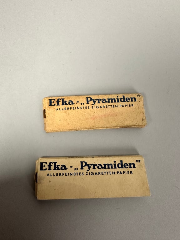Wehrmacht cigarette papers by Efka