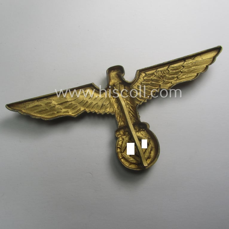 Truly worn, larger-sized, WH (Kriegsmarine): 'DAK' (ie. 'Deutsches Afrikakorps') zinc- (ie. 'Feinzink'-) based- and/or 'Feuervergoldetes' so-called: 'pith-helmet' eagle-device