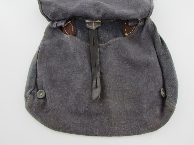 Luftwaffe M31 Bread Bag With Carrying Strap 1942