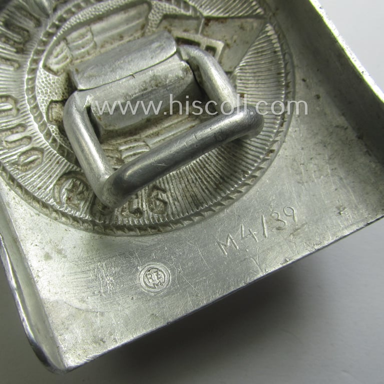 'Variant-pattern', HJ (ie. 'Hitlerjugend') aluminium-based- (and/or 'molded'-pattern) belt-buckle being a maker- (ie. 'RzM M4/39'-) marked example that shows an unusual 'catch-set-up'