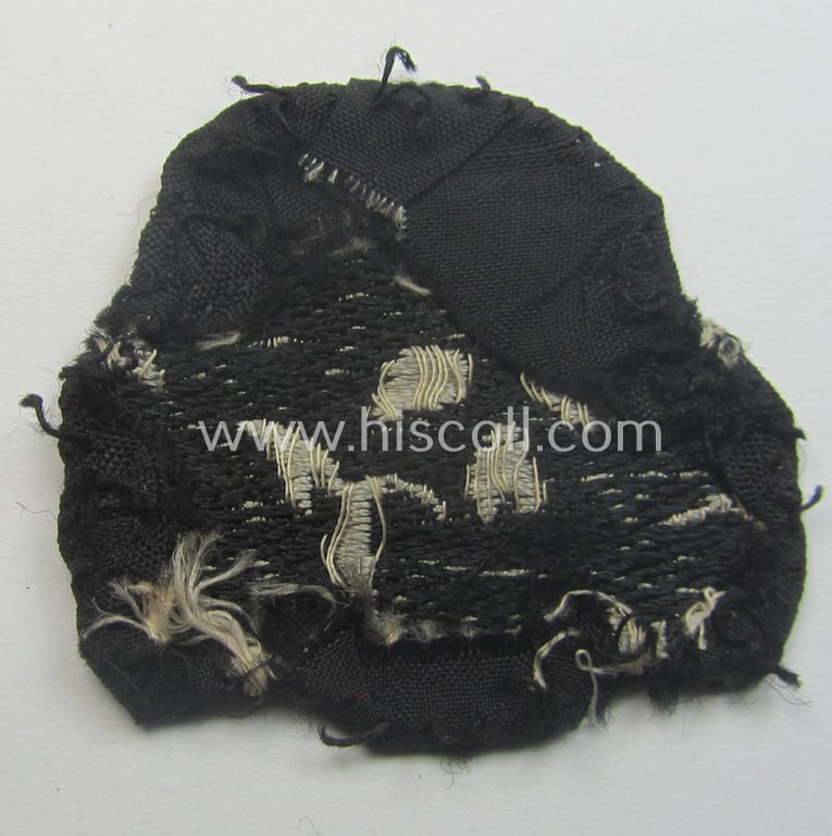 Superb - and nowadays rarely encountered! - Waffen-SS, 'BeVo'-woven-style skull- and cap-eagle-set (ie. 'Totenkopf- u. Adler-Effektensatz für Schiffchen o. Einheitsfeldmütze') that comes in a moderately used- and/or cap-removed, condition