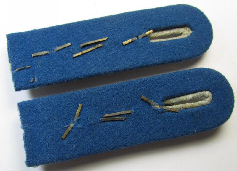 Fully matching pair of later-war-period, 'cyphered' WH (Heeres) officers'-type shoulderboards as was specifically intended for usage by a: 'Hauptmann des TSD o. Truppensonderdienst'