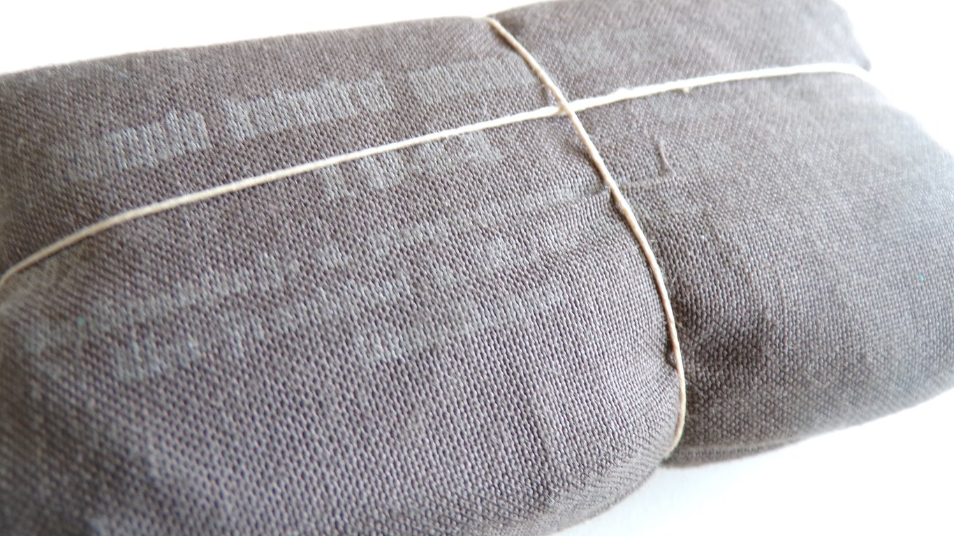 Large 1944 Wehrmacht Wound Bandage (Groß)