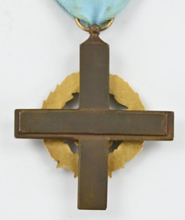 US Post-WW2 Airforce Cross
