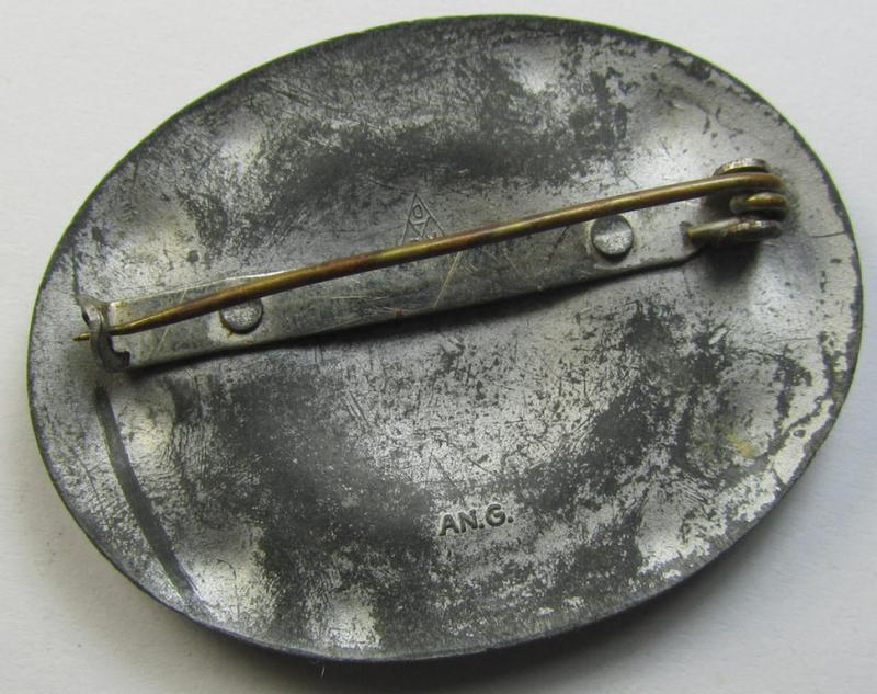Neat, 'Reichsarbeitsdienst der weiblichen Jugend' (or: RADwJ ie.: Womens' Labour Service) so-called: 'Erinnerungsbrosche' (or: commemorative-brooch) being a maker-marked example as was executed in greyish-toned, zinc-based metal
