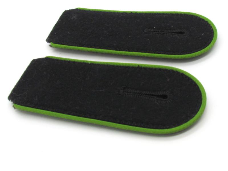 Waffen-SS Panzer Grenadier shoulder boards