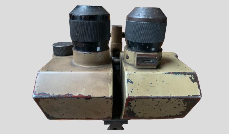 German WWII D.F. 10x80 Binoculars