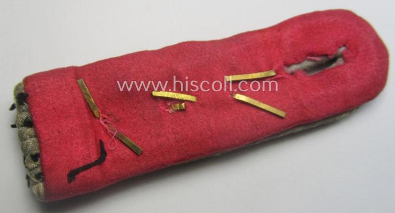 Single, WH (Heeres) 'cyphered', officers'-type shoulderboard: 'Oberleutnant des Panzerabwehr-Abtlgs. 4'