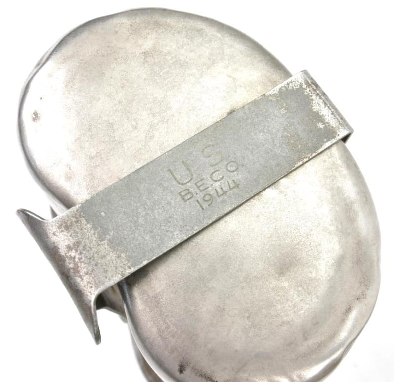 US WW2 M-1910 Canteen British Made