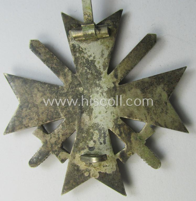 Attractive - and just moderately used- and worn! - 'Kriegsverdienstkreuz 1. Klasse mit Schwertern' being a clearly maker- (ie. '1'-) marked- and/or typical 'Buntmetall'-based specimen as was produced by the: 'Deschler u. Sohn'-company