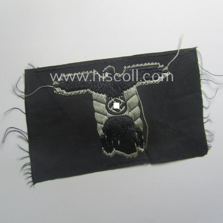 Waffen-SS black-coloured M43-pattern 'Panzer'-cap-trapezoid as executed in 'BeVo'-weave-pattern as was specifically intended for usage on the M43-model field-caps (ie. 'Einheitsfeldmützen')