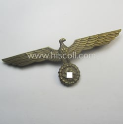 WH (Kriegsmarine) golden-toned breast-eagle as was intended for...
