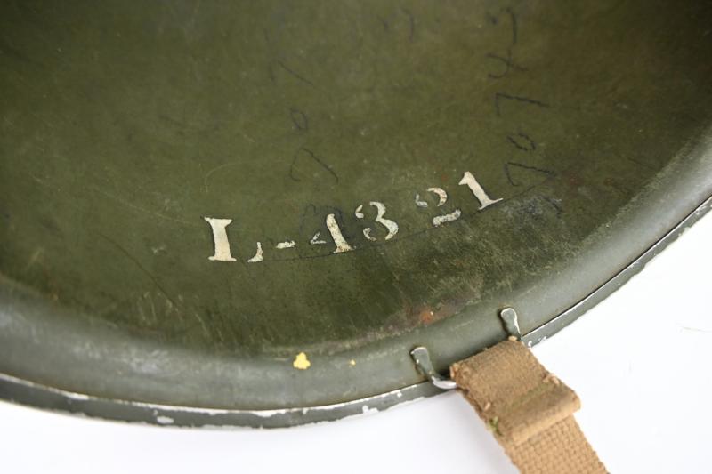 US WW2 Fixed bale Combat Helmet