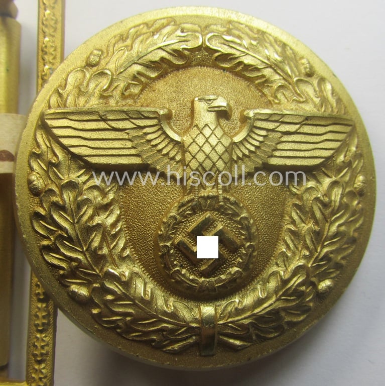 'Virtually mint', 'N.S.D.A.P.'- (ie. 'politischen Leiter'-) related bright golden-toned- and/or aluminium-based belt-buckle being a maker- (ie. 'RzM' - 'M4/22'-) marked example