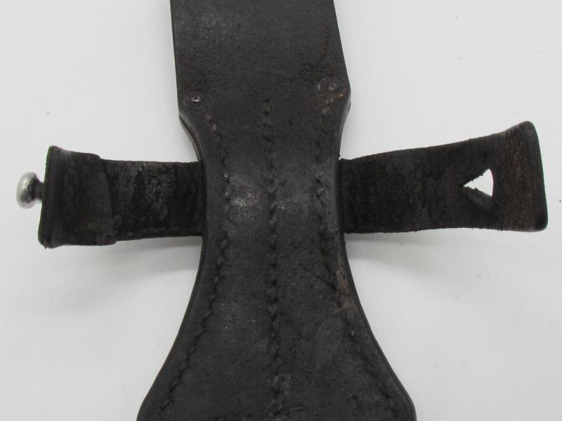 Early K98 leather bayonet frog