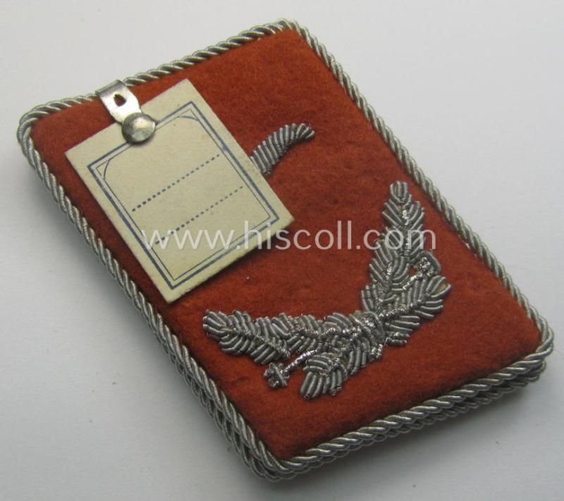 Never used - and fully matching! pair of WH (Luftwaffe) officers'-type collar-patches (ie. 'Kragenspiegel für Offiziere') as executed in brownish- (ie. 'kupferbrauner'-) coloured wool as was intended for usage by a: 'Leutnant der Nachrichten-Tr...