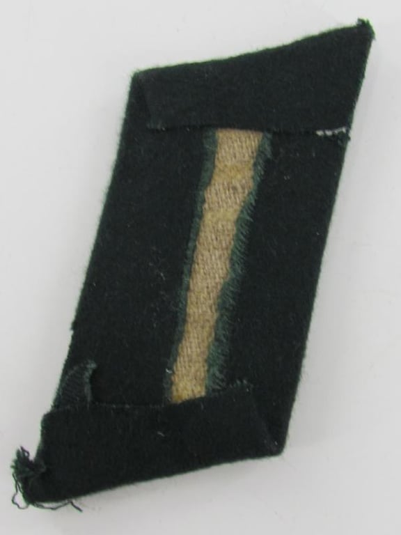 Wehrmacht ( Heer ) Artillery Officers Collar Tap ( 1x )