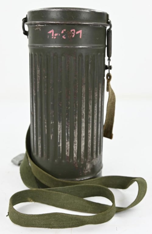 German WH Panzerjager Trooper Gasmask Set