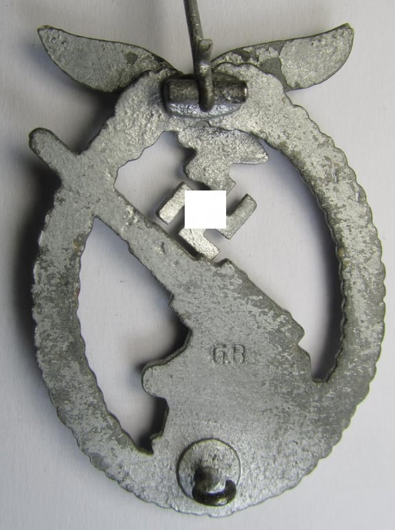 Attractive, later-war period- and/or: 'Feinzink'-based- example of a maker- (ie. 'GB'-) marked WH (Luftwaffe) 'Flakkampfabzeichen' (or: airforce anti-aircraft badge) being a detailed example as was produced by the: 'Gustav Brehmer'-company