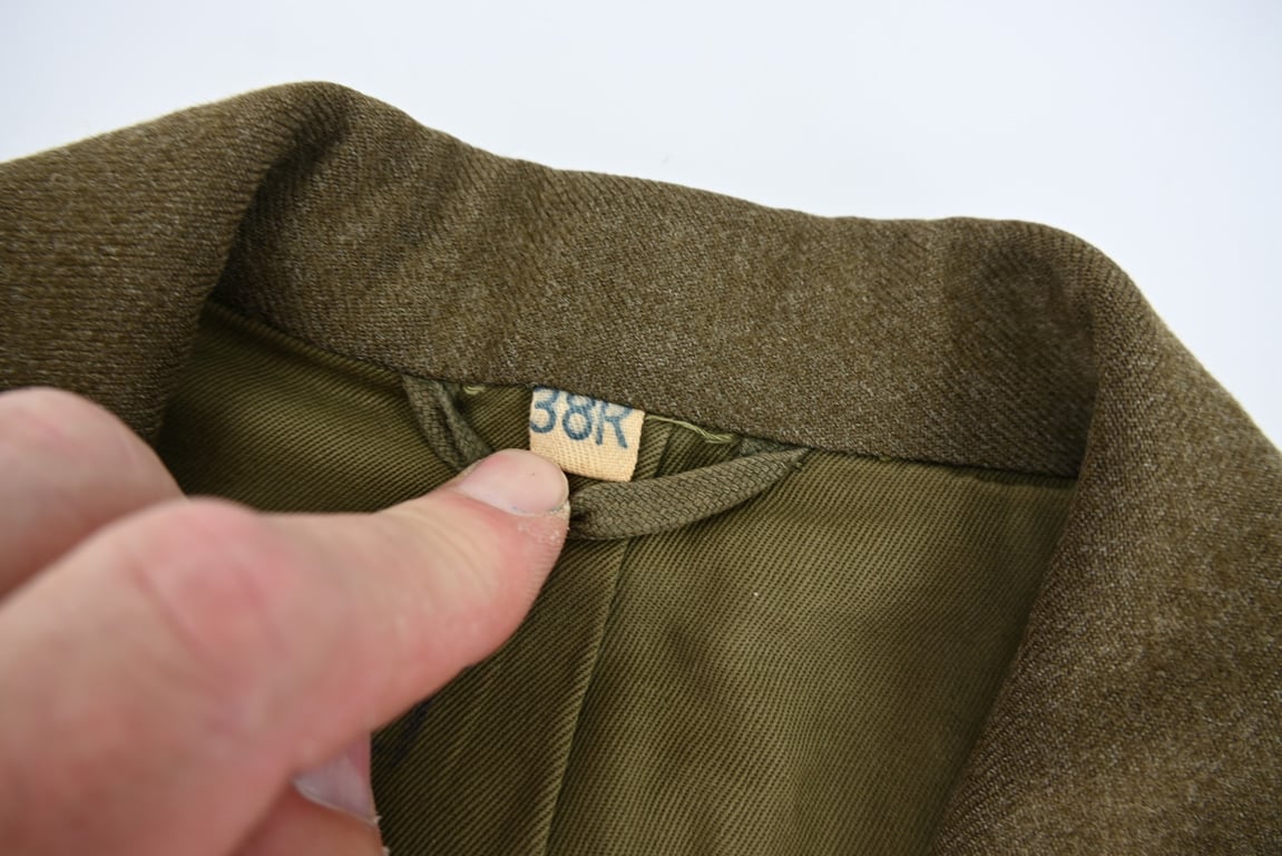 US WW2 Named Ike Jacket '9th Armoured Division'