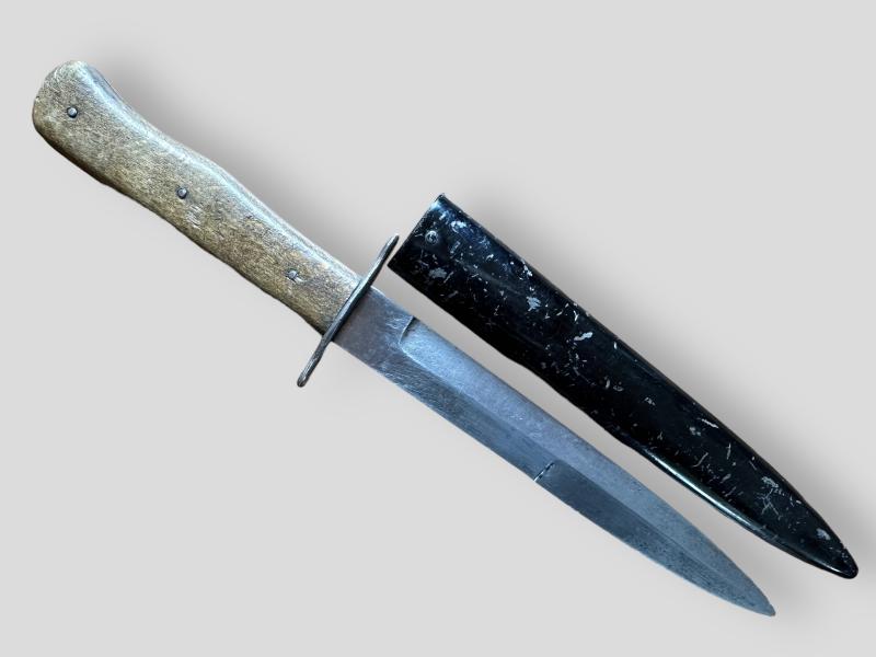 German WWII Close Combat Knife