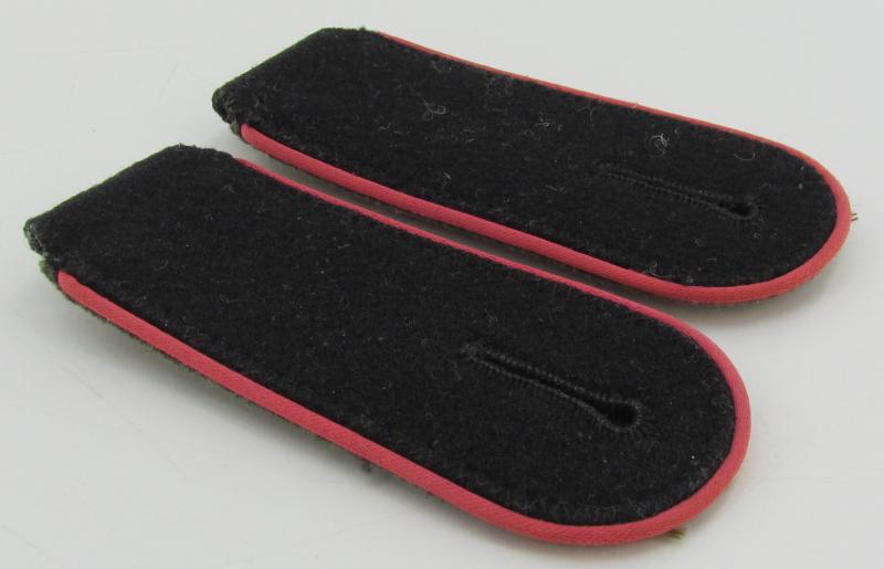 Waffen-SS Panzer EM/NCO Shoulder Boards