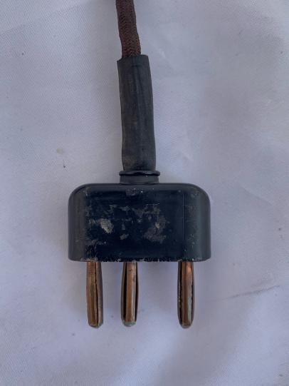 WH Panzer Model 'B' Throat Microphone