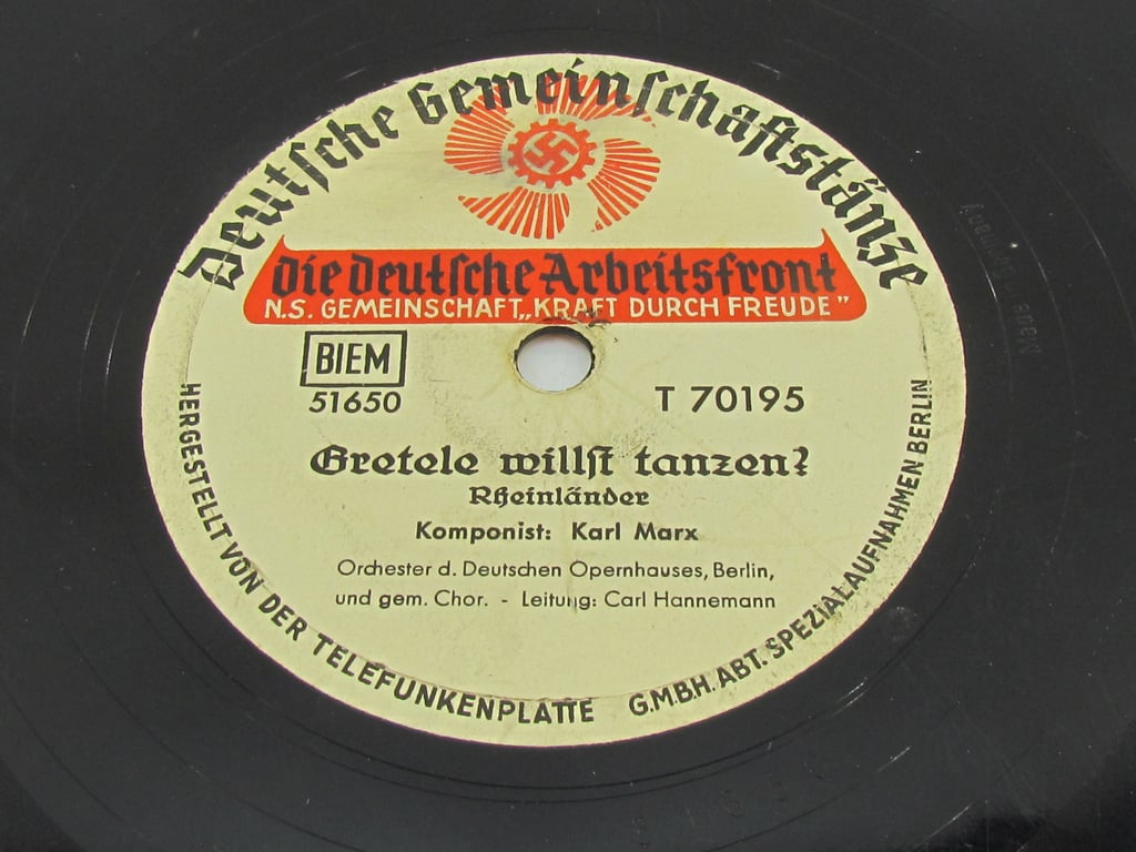 DAF / Kraft durch Freude “Deutsche Gemeinschaftstänze” 78 RPM Record – Telefunken T 70195