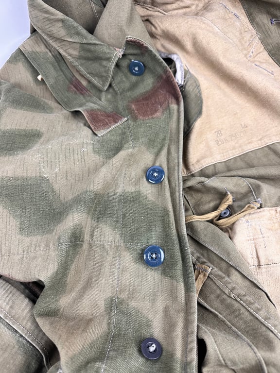 Fallschirmjager Sumpftarn " Knochensack" with plastic RiRi zippers