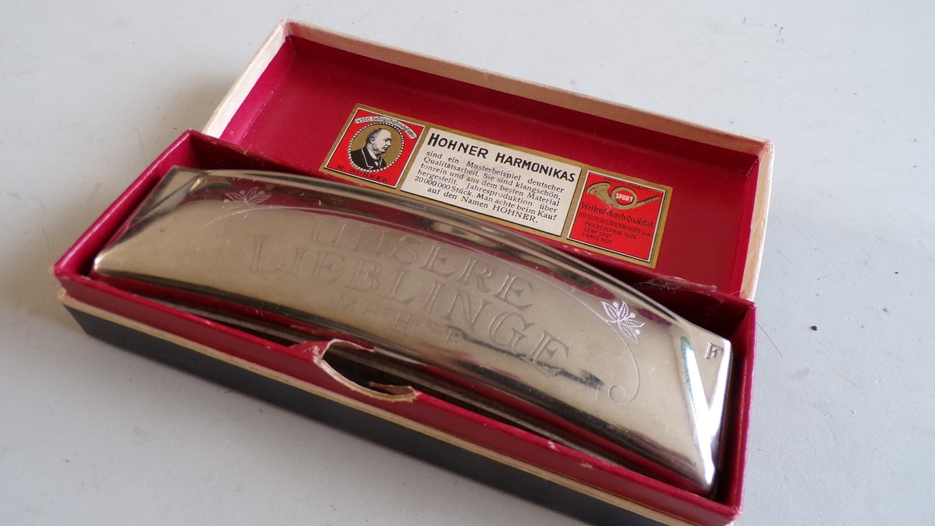 M. Hohner "Unsere Lieblinge" Harmonica