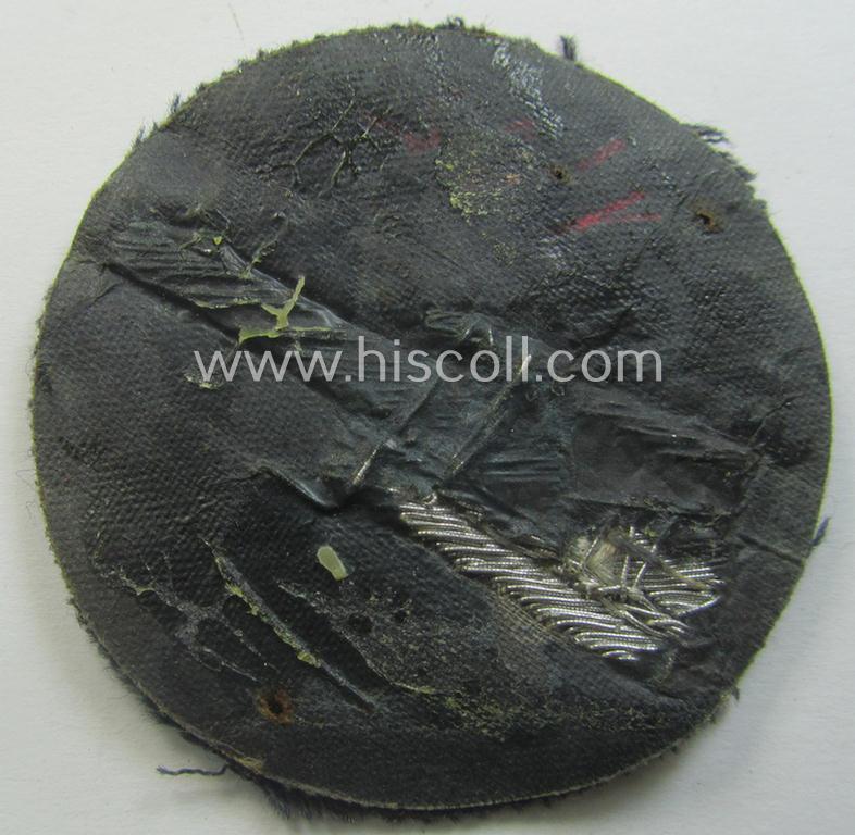 WH (Luftwaffe) hand-embroidered, trade- ie. special-career-patch (ie. 'Tätigkeitsabzeichen') of the first pattern as was specifically intended for staff-members serving within the: 'Flakartillerie-Trpn.'