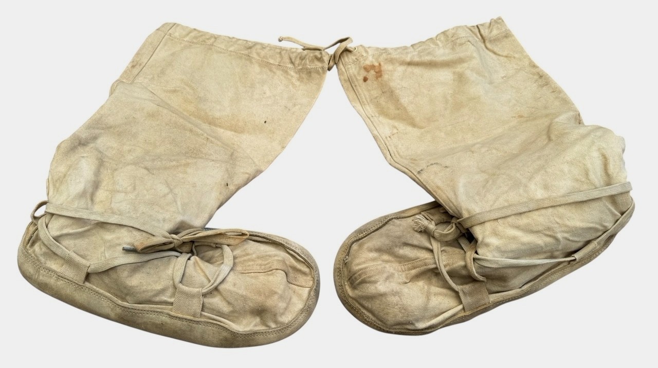 U.S. WWII Army Arctic Mukluks with Carry Bag