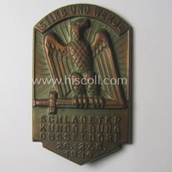 Commemorative, tin-based- and/or: golden-bronze-coloured (I deem) N.S.D.A.P.-related 'tinnie'...
