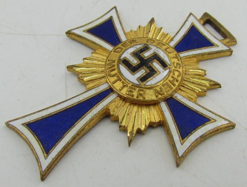 German Mothers Cross in Gold
