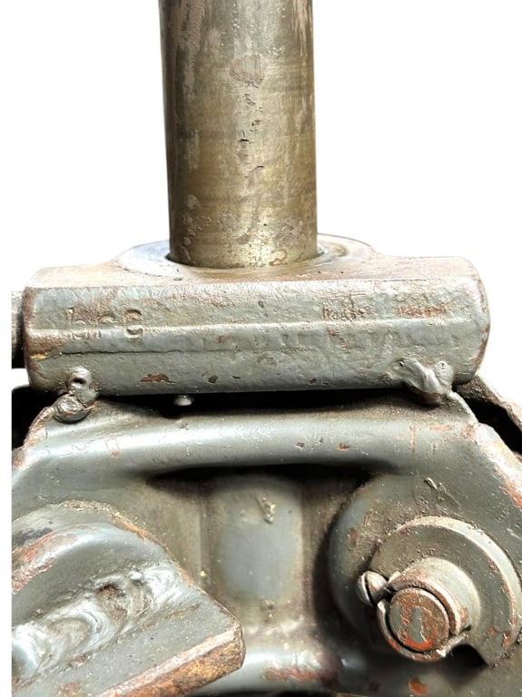 MG 34/42 Field-Grey Tripod