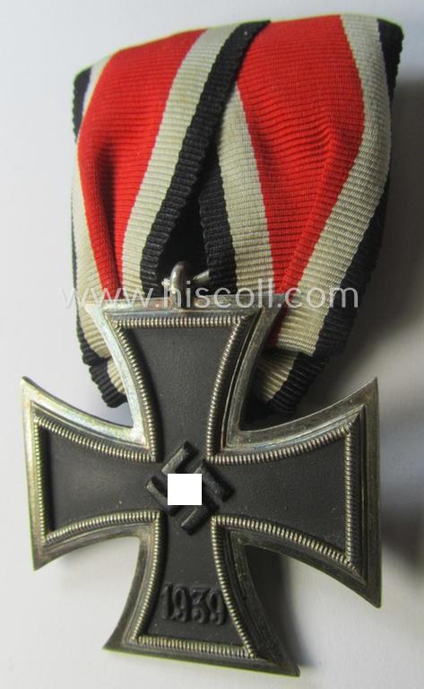'Einzelspange' (ie. single-pieced medal-bar) showing an Iron Cross 2nd class (or: 'Eisernes Kreuz 2. Klasse')