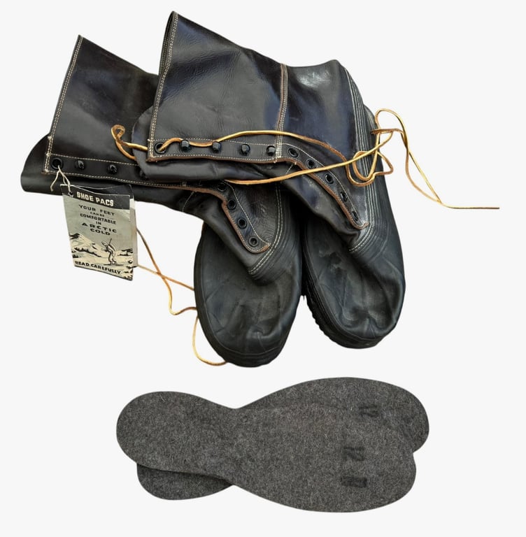US WWII Shoe Pac Rubber Winter Boots (unissued)