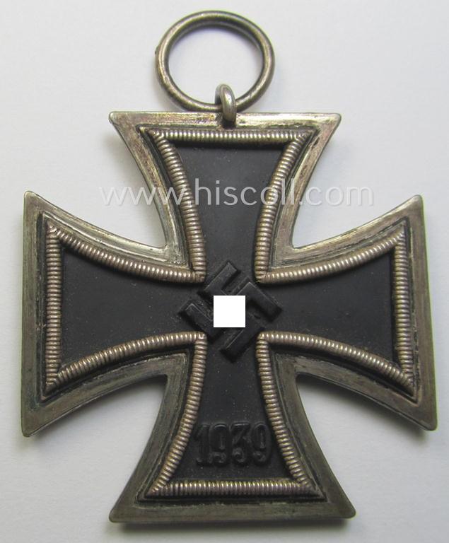 'Eisernes Kreuz II. Klasse' being a (typical) non-maker-marked example by a (by me) unidentified maker (ie. 'Hersteller')