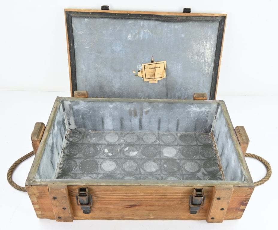 German WH Ammo Box P65 propellant charges