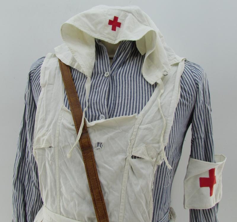 DRK 'Helferin' Uniform Complete with Shoes