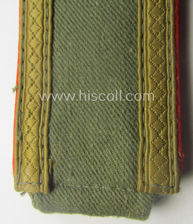 Single, WH (Heeres) 'tropical-issued' ie. 'DAK'-related, NCO-type shoulderstrap as was intended for an: 'Unterwachtmeister der Artillerie-Trpn.'