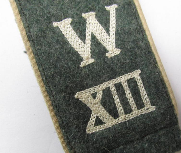 Superb - albeit single! - early- (ie. mid-) war-period- (ie. 'M40/M43'-pattern) neatly 'cyphered' WH (Heeres) EM-type shoulderstrap as was intended for a: 'Soldat der Infanterie-Truppen u. Mitglied des Wehrkreis-Kds. 13'