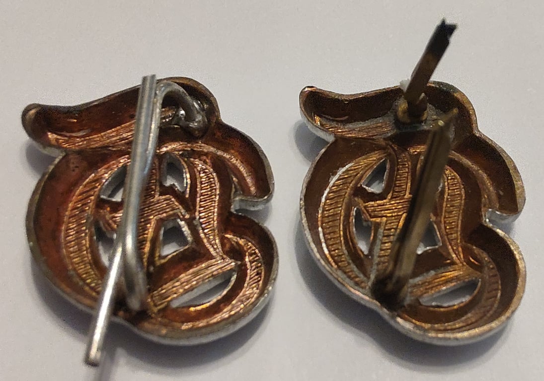 Waffen-SS NCO DF (Der Führer)shoulder strap ciphers