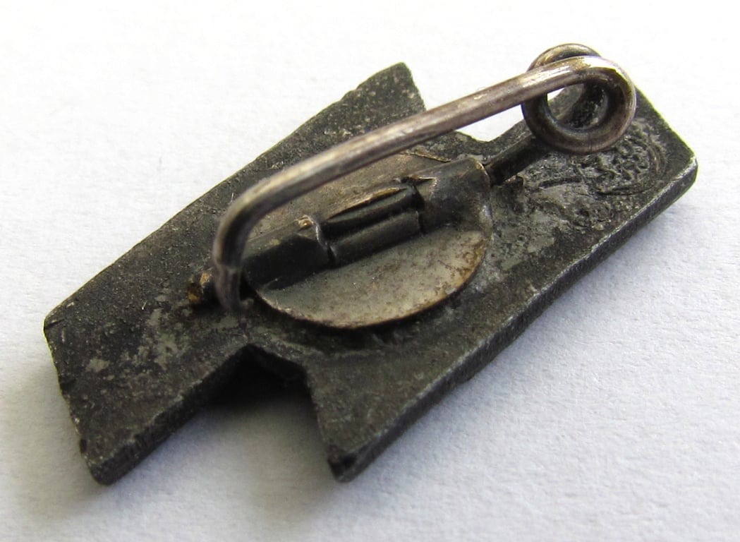 Miniature Deutsches Jungvolk (DJ)-Leistungsabzeichen