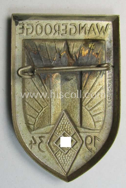 Superb - and scarcely encountered! - HJ- (ie.'Hitlerjugend') related 'tinnie' being a silver-toned- and nicely maker- (ie. 'Hofstätter'-) marked example showing a towns'-view, 'HJ-Raute' and text: 'Wangerooge - 1934'