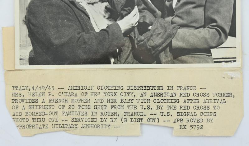 US WW2 American Red Cross Press Photo France