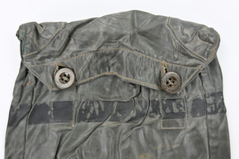 German WH M31 Gascape Pouch