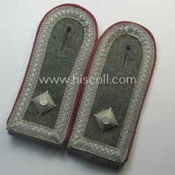Superb pair of WH (Heeres) M41- o. M43-pattern,...