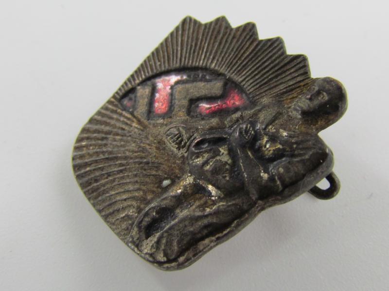 N.S.D.A.P.-related lapel-pin ( Mitgliedsabzeichen )